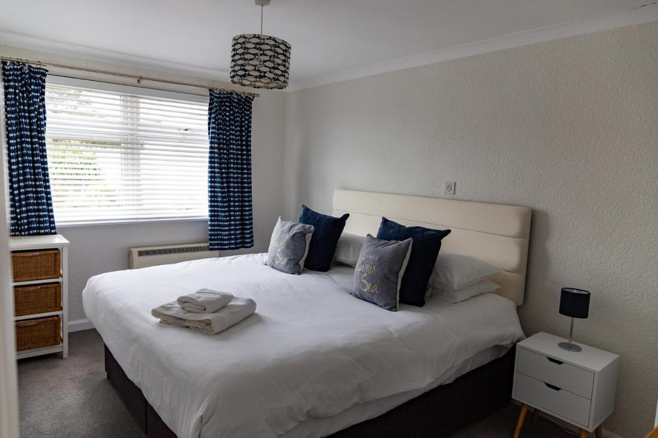 1 Chatsworth Riverscape Apartments - Riverview Apartment In Great Location With Free Parking Overlooking The Gannel Just A Short Walk From Newquays Incredible Beaches And Local Amenities نيوكويي المظهر الخارجي الصورة